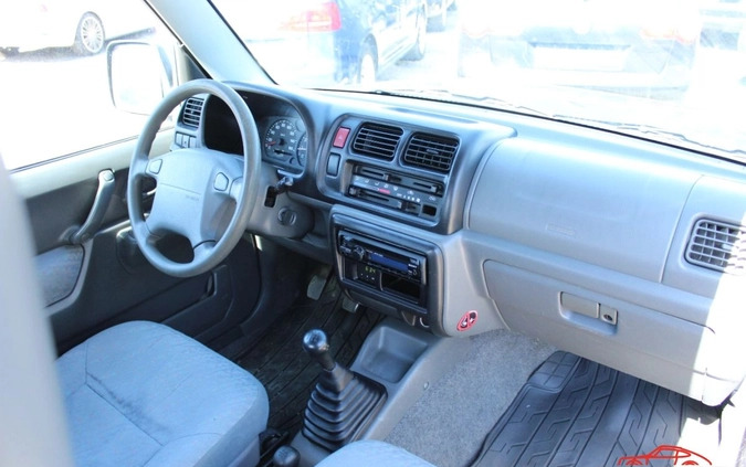 Suzuki Jimny cena 18900 przebieg: 261238, rok produkcji 2005 z Przedbórz małe 106